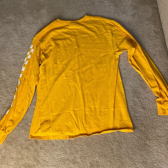 Long Sleeve Graphic Tee - Medium - Picture 4 of 4